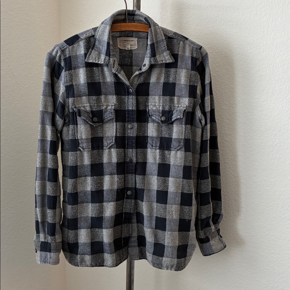 Current/Elliott Black and Gray Checkered Plaid flannel cotton gorpcore cabincore